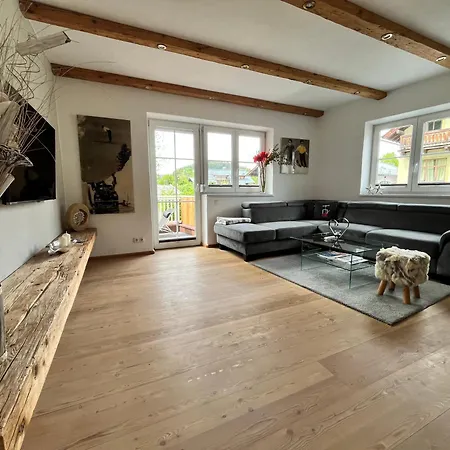 Rent Michael Apartamento